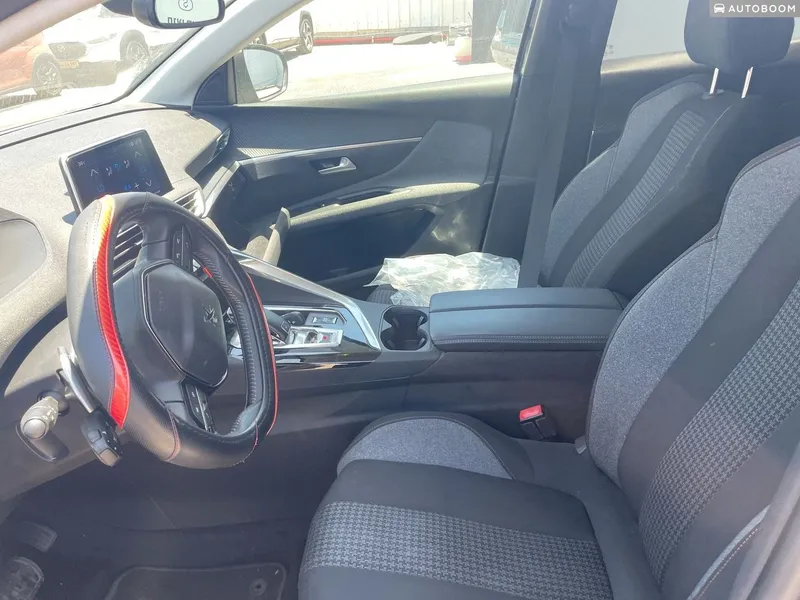 Peugeot 3008 2nd hand, 2022, private