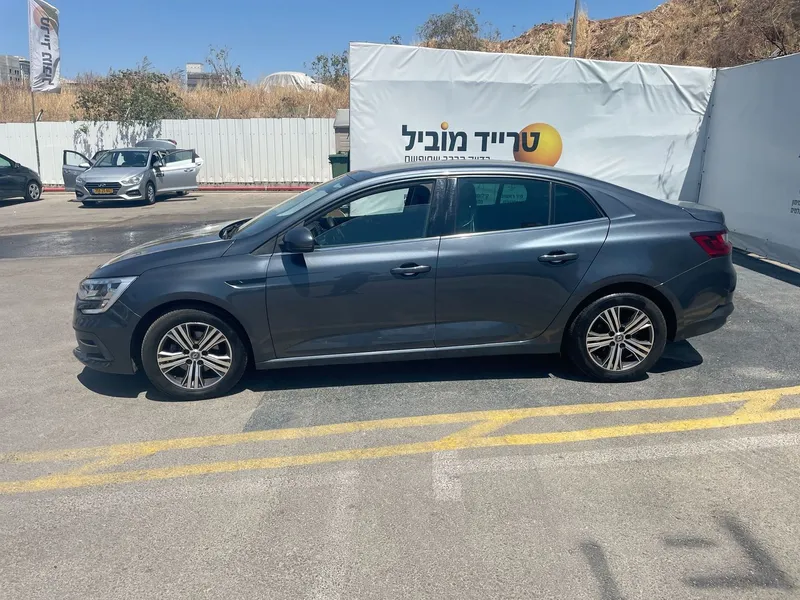 Renault Megane 2nd hand, 2023
