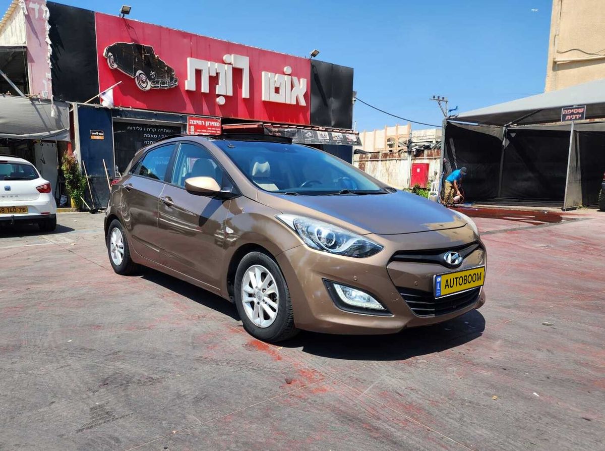 Hyundai i30 2ème main, 2012, main privée