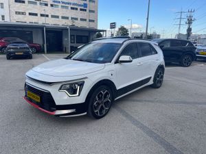 Kia Niro, 2023, photo