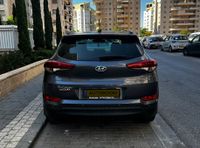Hyundai Tucson 2nd hand, 2016, private
