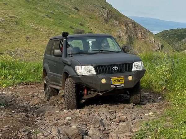 Toyota Land Cruiser с пробегом, 2002, частная рука