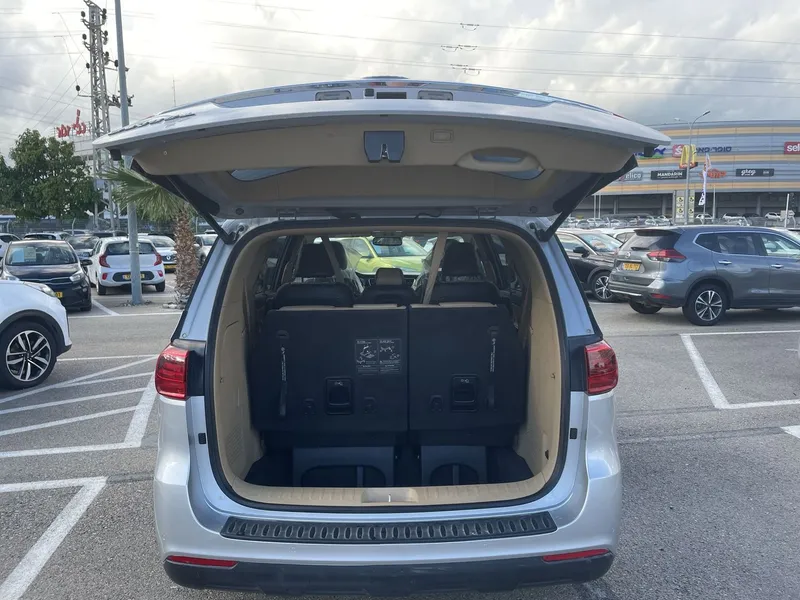 Kia Carnival с пробегом, 2020, частная рука