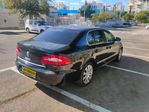 Skoda Superb с пробегом, 2012