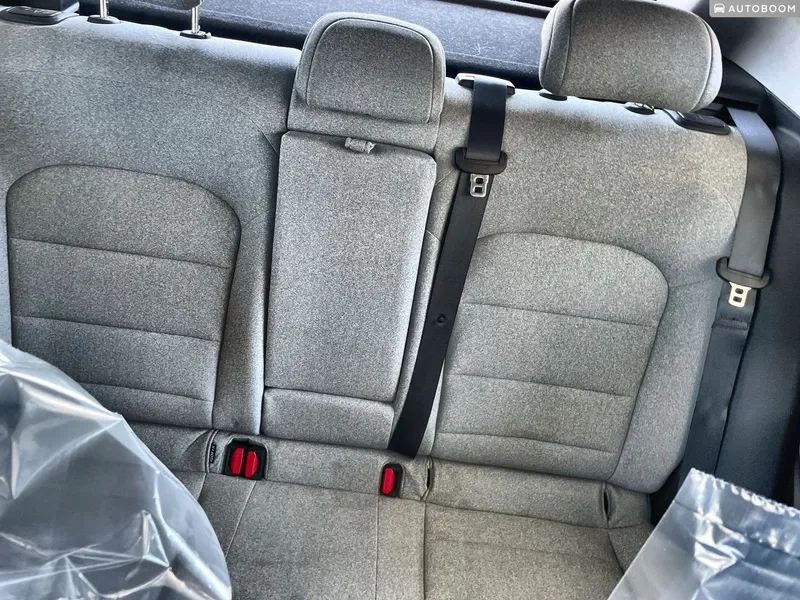 Geely Geometry C 2nd hand, 2022, private