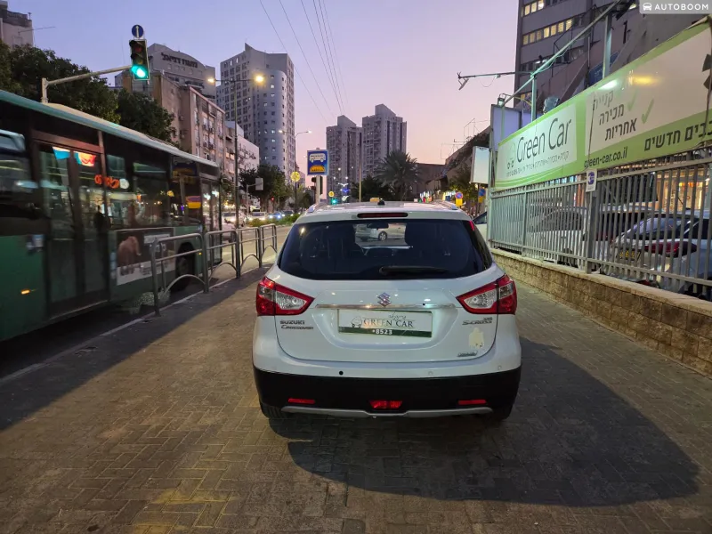 סוזוקי SX4 יד 2 רכב, 2015, פרטי
