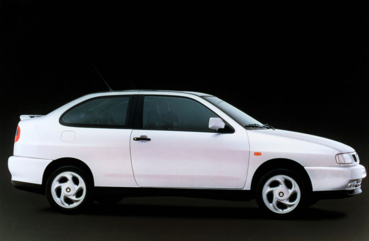 SEAT Cordoba 1993. Bodywork, Exterior. Coupe, 1 generation