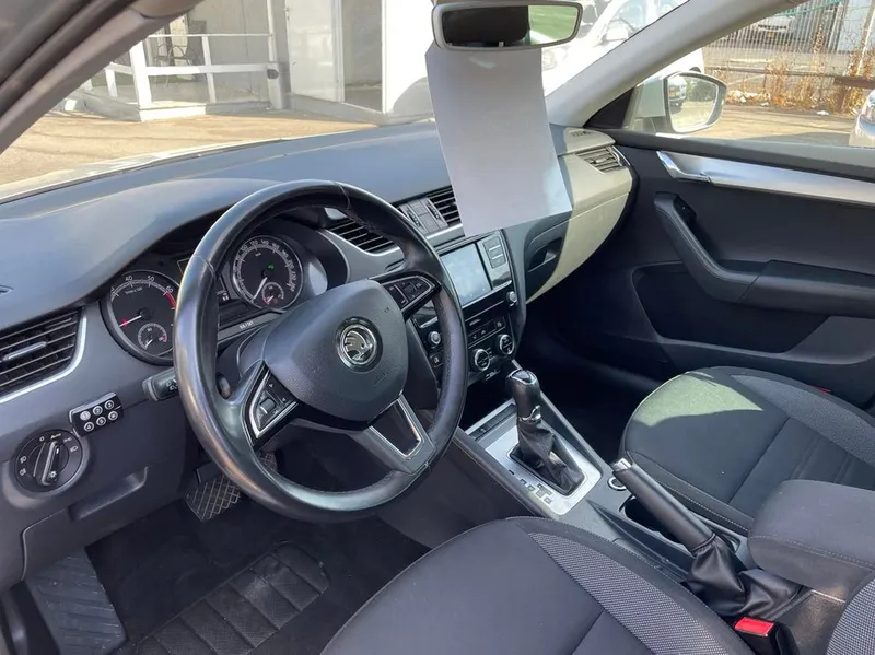 Škoda Octavia 2ème main, 2019, main privée