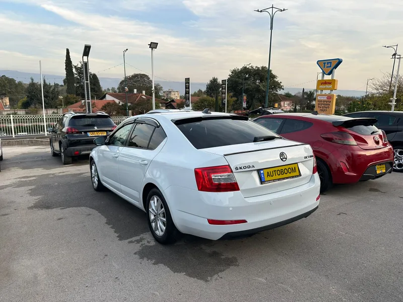 סקודה אוקטביה יד 2 רכב, 2016
