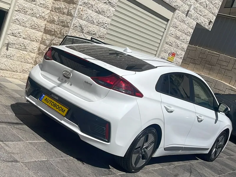 Hyundai IONIQ 2nd hand, 2021, private