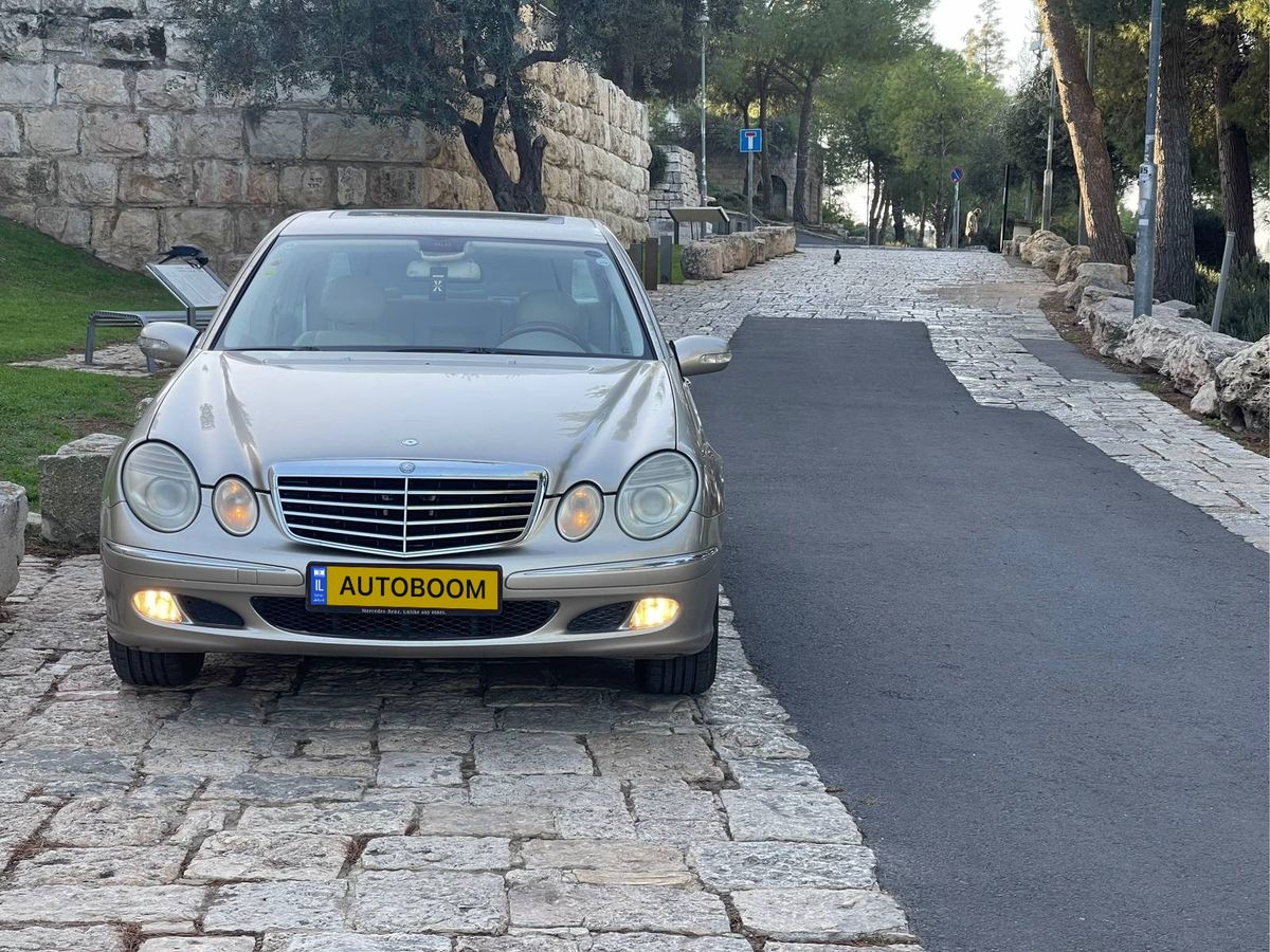 מרצדס E-Class יד 2 רכב, 2005, פרטי