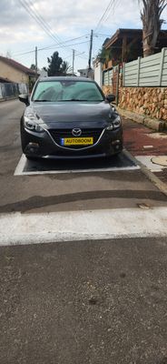 Mazda 3 2nd hand, 2015, private hand