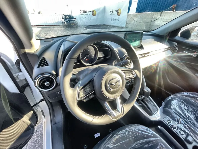 Mazda 2 nouvelle voiture, 2025