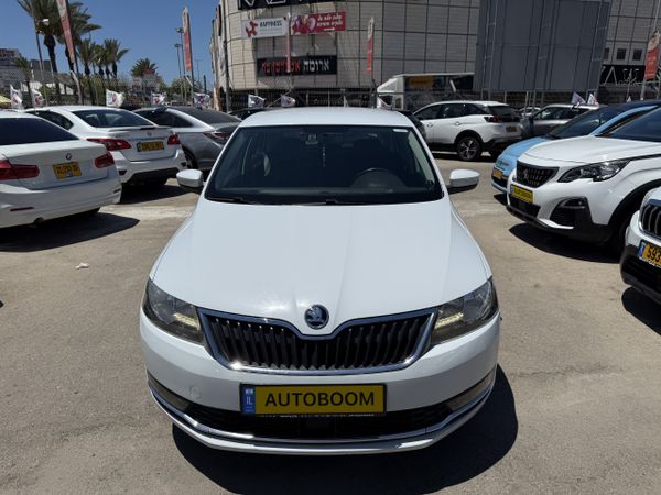 Skoda Rapid с пробегом, 2018