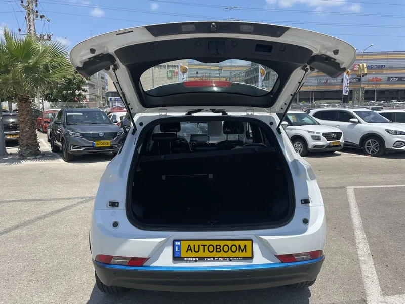 סרס 3 EV יד 2 רכב, 2021, פרטי