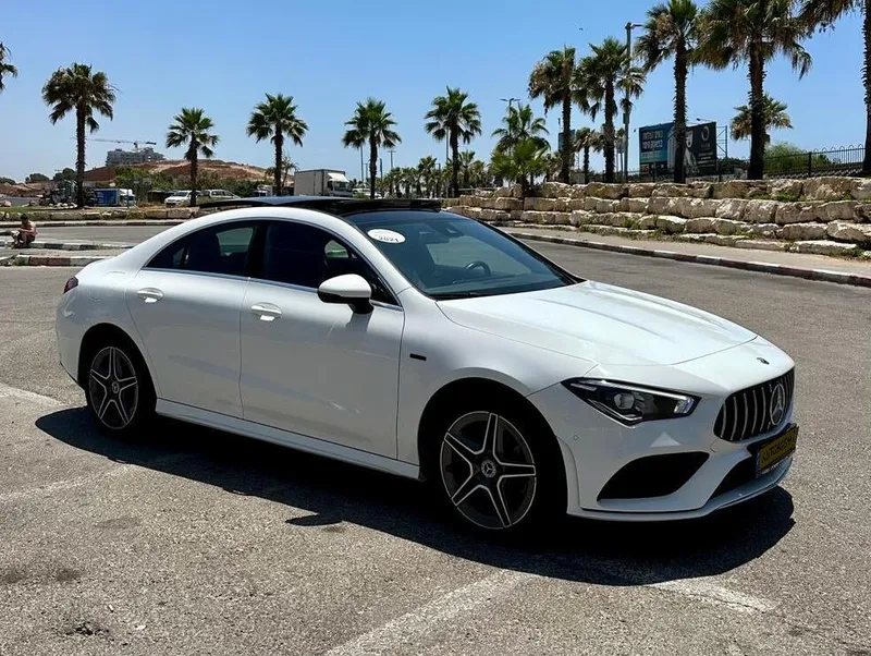 Mercedes CLA с пробегом, 2021