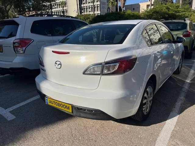 Mazda 3 с пробегом, 2012