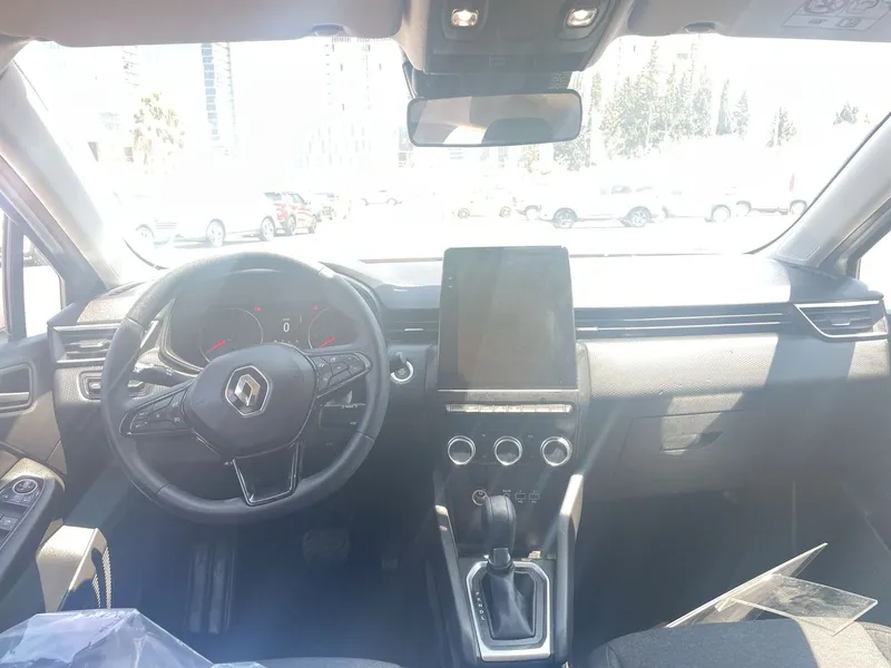 Renault Clio с пробегом, 2022