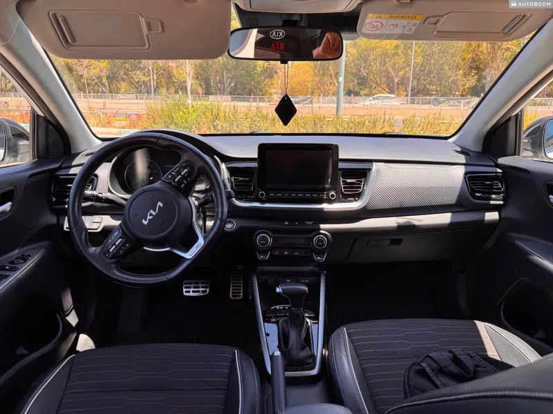 Kia Stonic с пробегом, 2022, частная