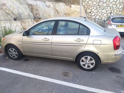 Hyundai Accent 2ème main, 2008, main privée