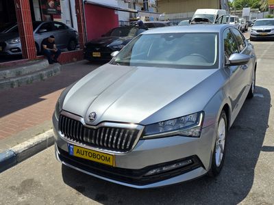 Skoda Superb 2nd hand, 2020, private hand