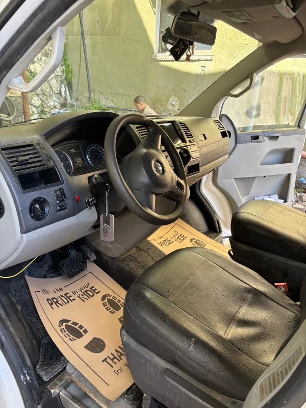Volkswagen Transporter 2nd hand, 2012, private hand