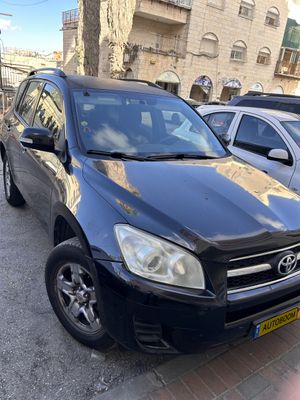 Toyota RAV4 2nd hand, 2009, private hand