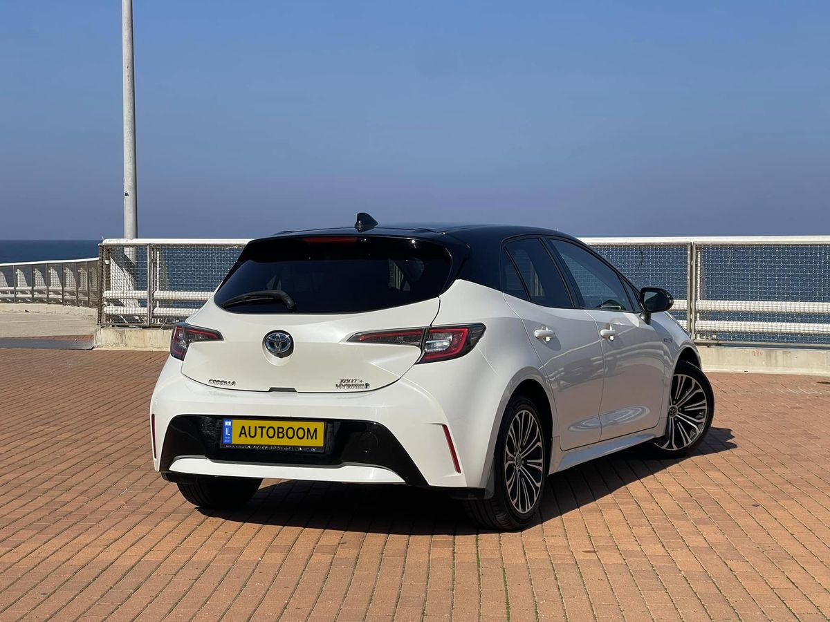 Toyota Corolla 2nd hand, 2020