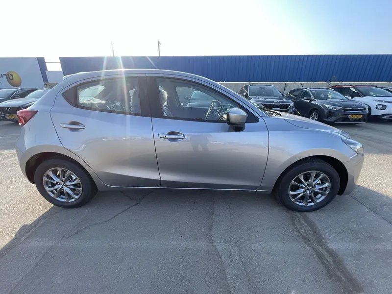 Mazda 2 новый, 2024