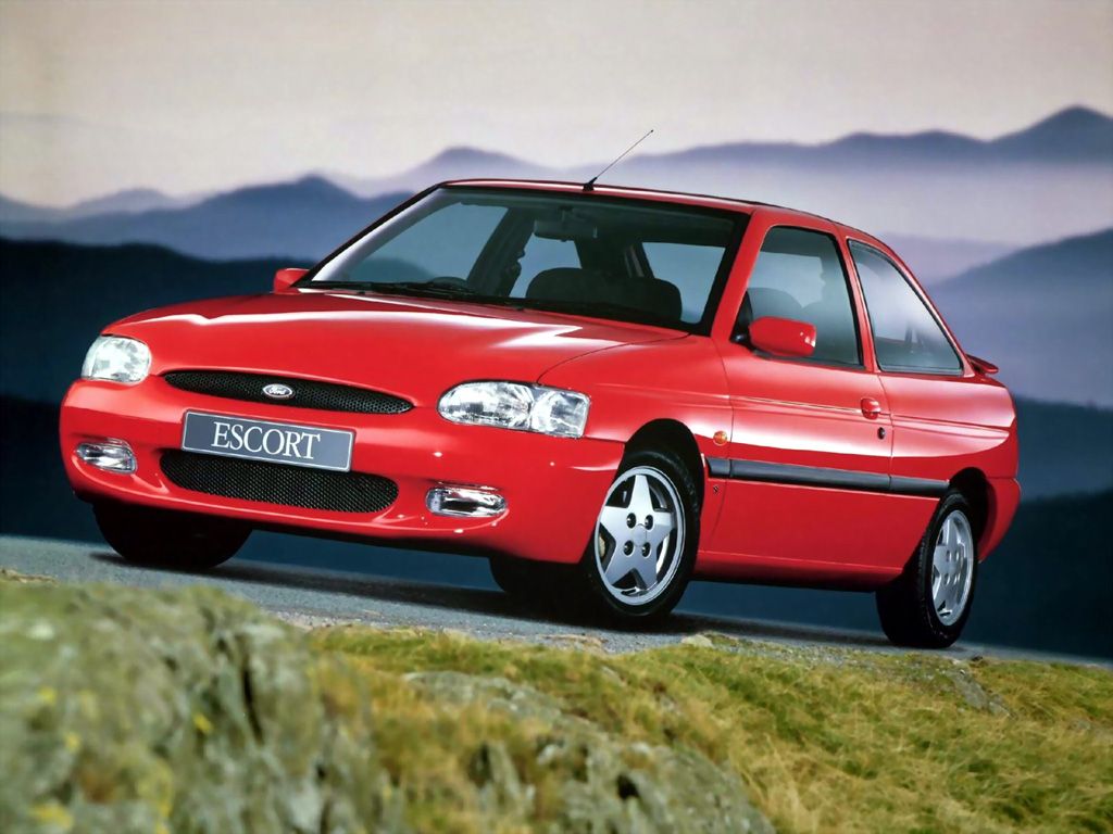 פורד אסקורט ‏1995. מרכב, צורה. האצ'בק 3 דלתות, 5 דור, שדרוג 2