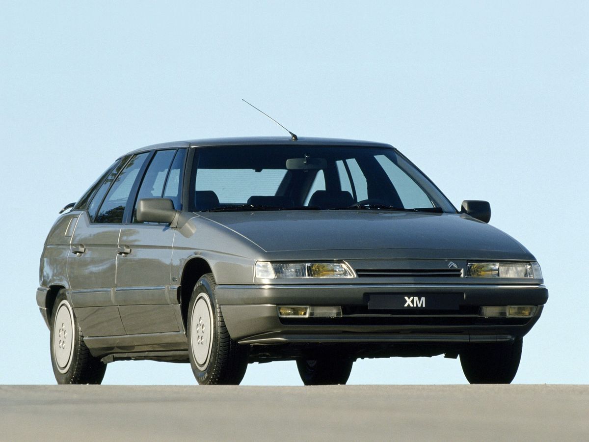 סיטרואן XM ‏1989. מרכב, צורה. האצ'בק 5 דלתות, 1 דור