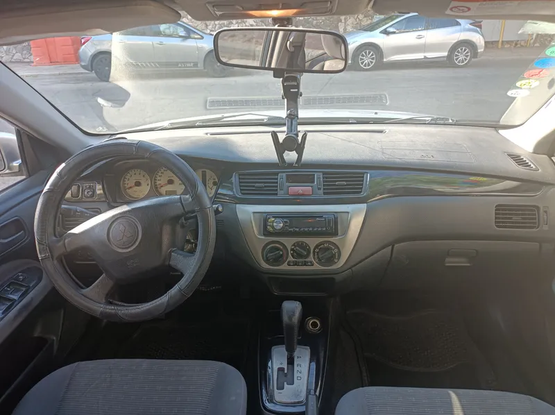 Mitsubishi Lancer с пробегом, 2006, частная рука