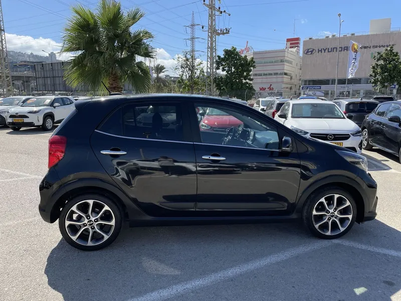 Kia Picanto 2nd hand, 2021, private hand