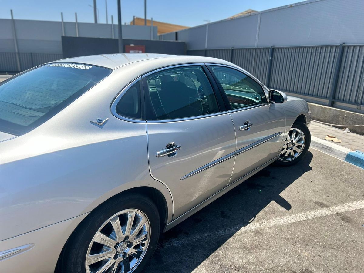 Buick LaCrosse 2nd hand, 2009, private hand