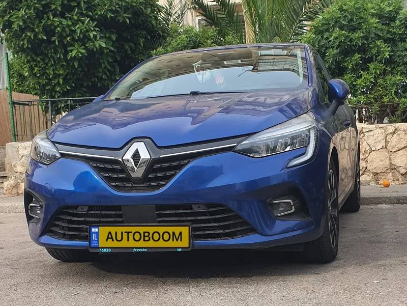 Renault Clio 2nd hand, 2021, private hand