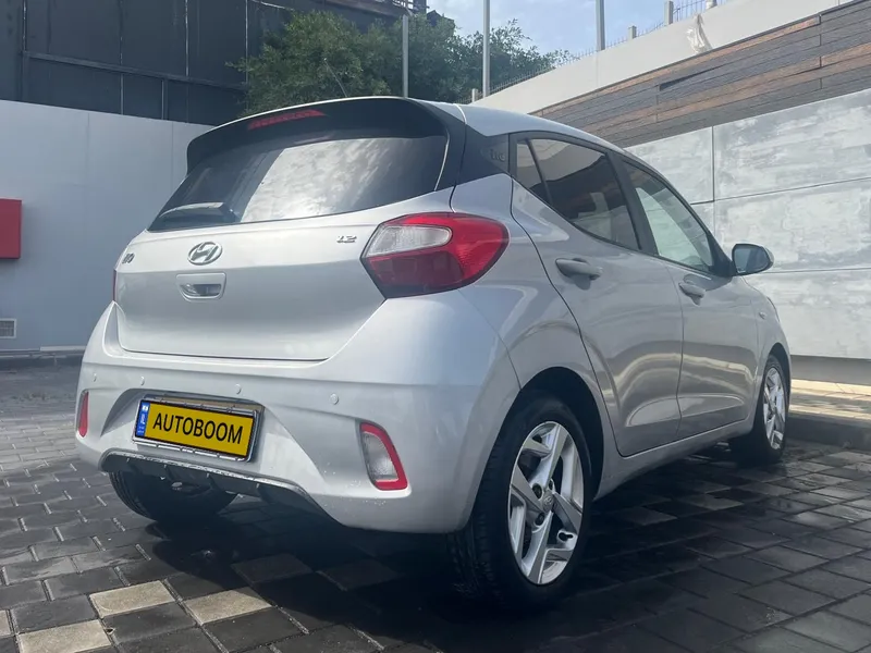 Hyundai i10 с пробегом, 2023