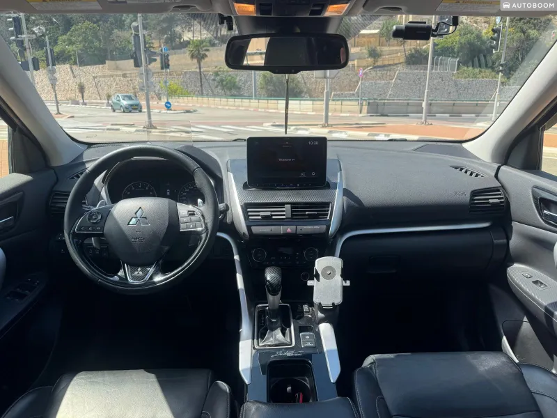 Mitsubishi Eclipse Cross 2nd hand, 2023, private
