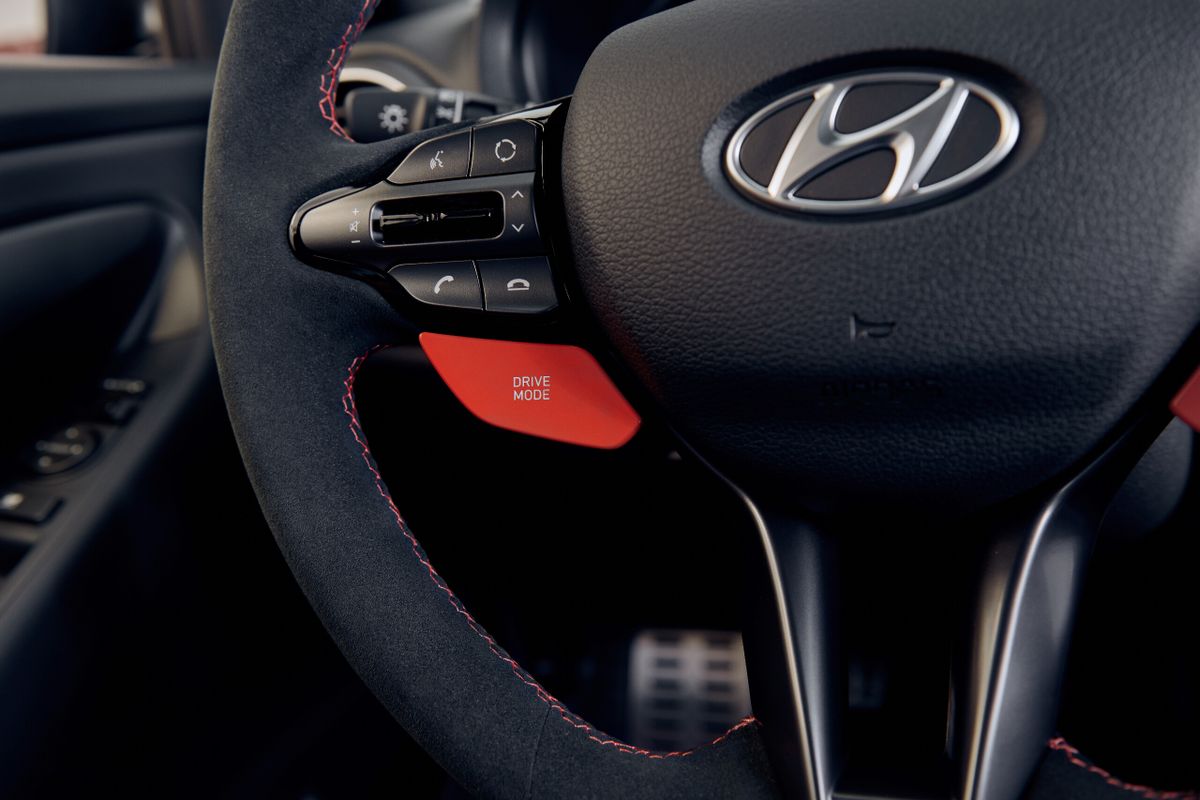 Hyundai i30 N 2017. Steering wheel. Hatchback 5-door, 1 generation