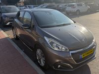 Peugeot 208 2nd hand, 2019, private