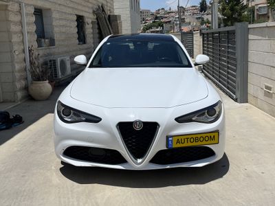 Alfa Romeo Giulia 2ème main, 2021, main privée