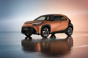 Toyota Aygo 2025. Carrosserie, extérieur. Mini 5-portes, 3 génération, restyling