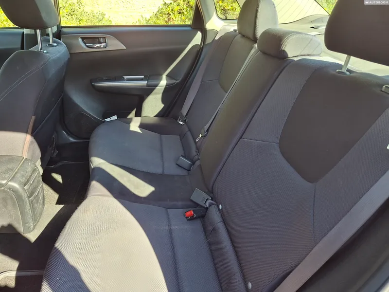 Subaru Impreza 2nd hand, 2011, private