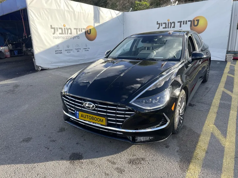 Hyundai Sonata с пробегом, 2021