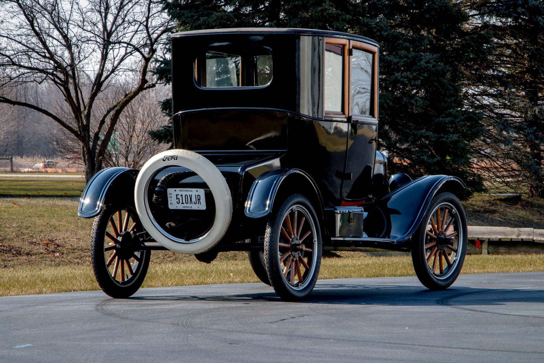 Модель т. Автомобиль Форд 1920 года. 1909-Ford-model-t-Coupe. Ford t Coupe 1920. Форд 1920 года спереди.