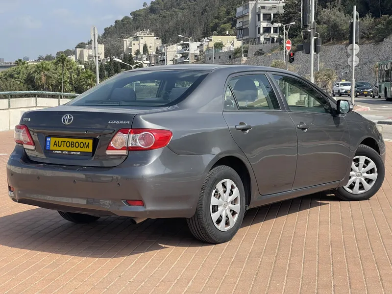 Toyota Corolla 2nd hand, 2010