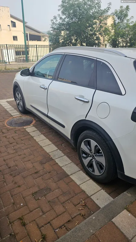 Kia Niro с пробегом, 2018, частная