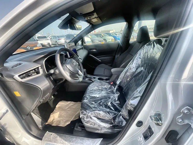 Toyota Corolla Cross nouvelle voiture, 2025