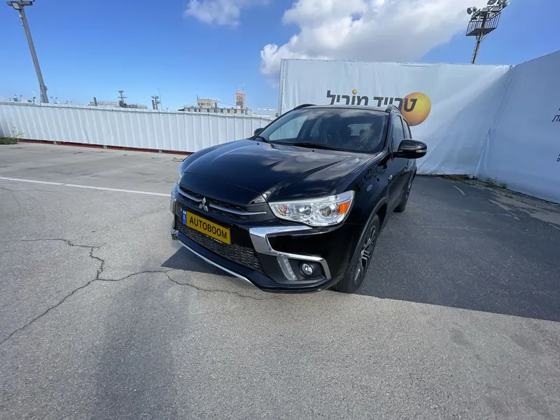 Mitsubishi ASX с пробегом, 2018