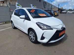 Toyota Yaris, 2017, photo