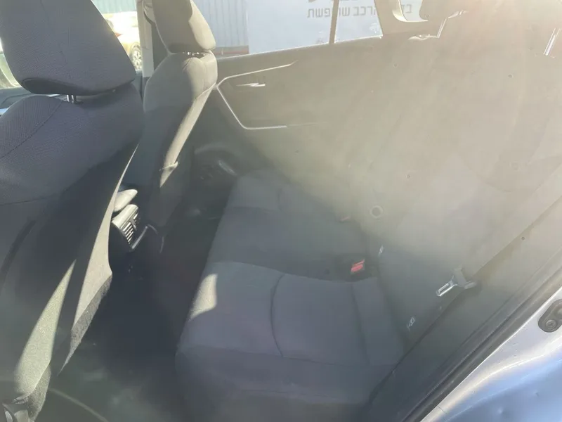 Toyota RAV4 2nd hand, 2019